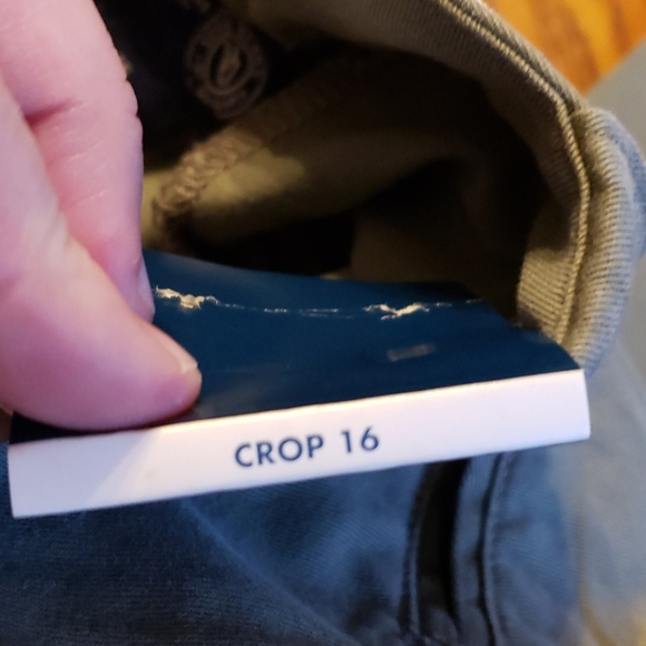 Lane Bryant NWT Crop pants - Picture 6 of 6